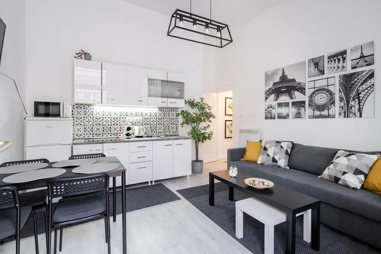 Bpr White Peony - 2 Bdr Central Home Budapest