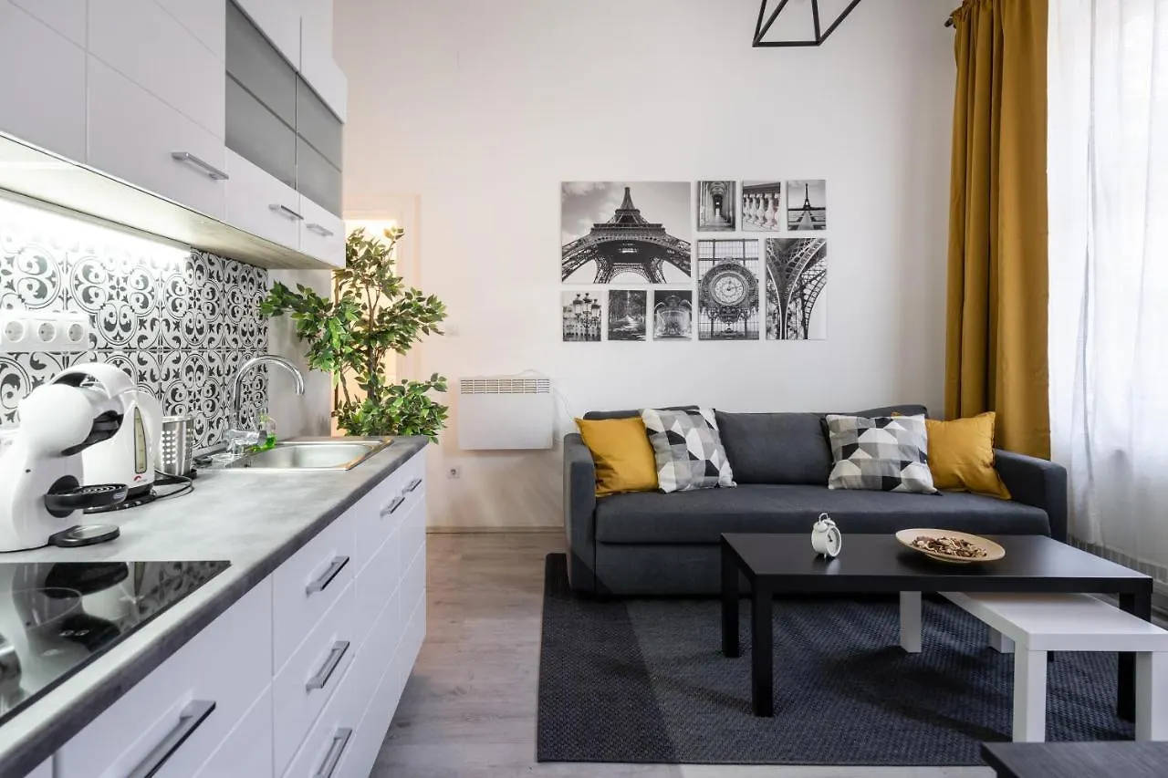 Bpr White Peony - 2 Bdr Central Home Budapest
